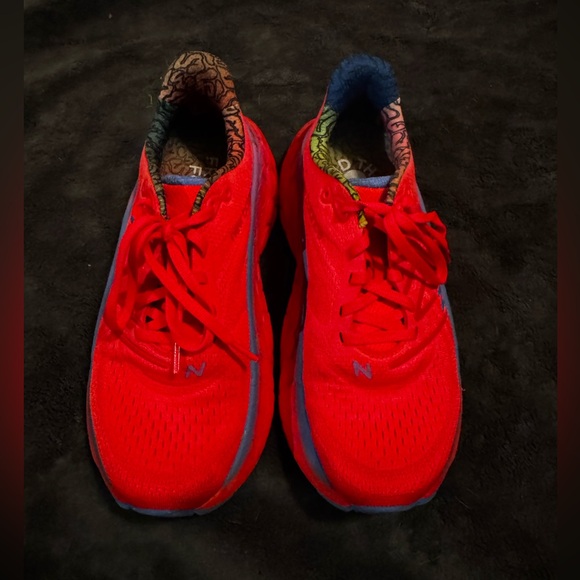 New Balance Fresh Foam X More V4 size 8 - Picture 3 of 6